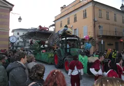 BUSCA EVENTI. Il carro di Paschera San Carlo e San Defendente di Caraglio, edizione 2014